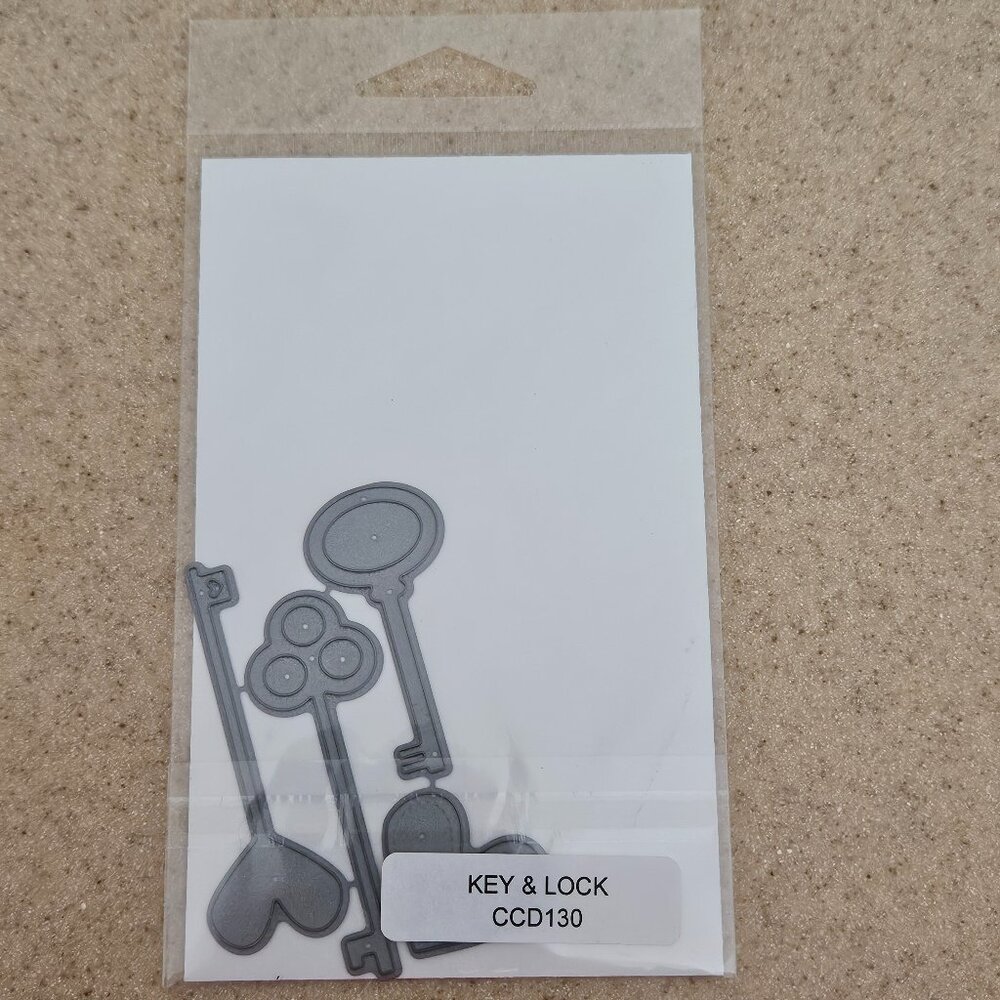 RARE C C DESIGNS KEY and LOCK CRAFT CUSTOM DIES SET MACHINE CUTTING STAMP